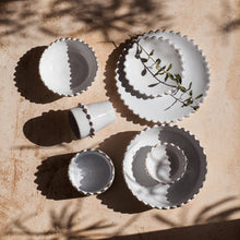 Charger l&#39;image dans la galerie, Saladier céramique TAZZA blanc - artisanat marocain

