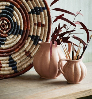 Pichet en grès rose - Sozon